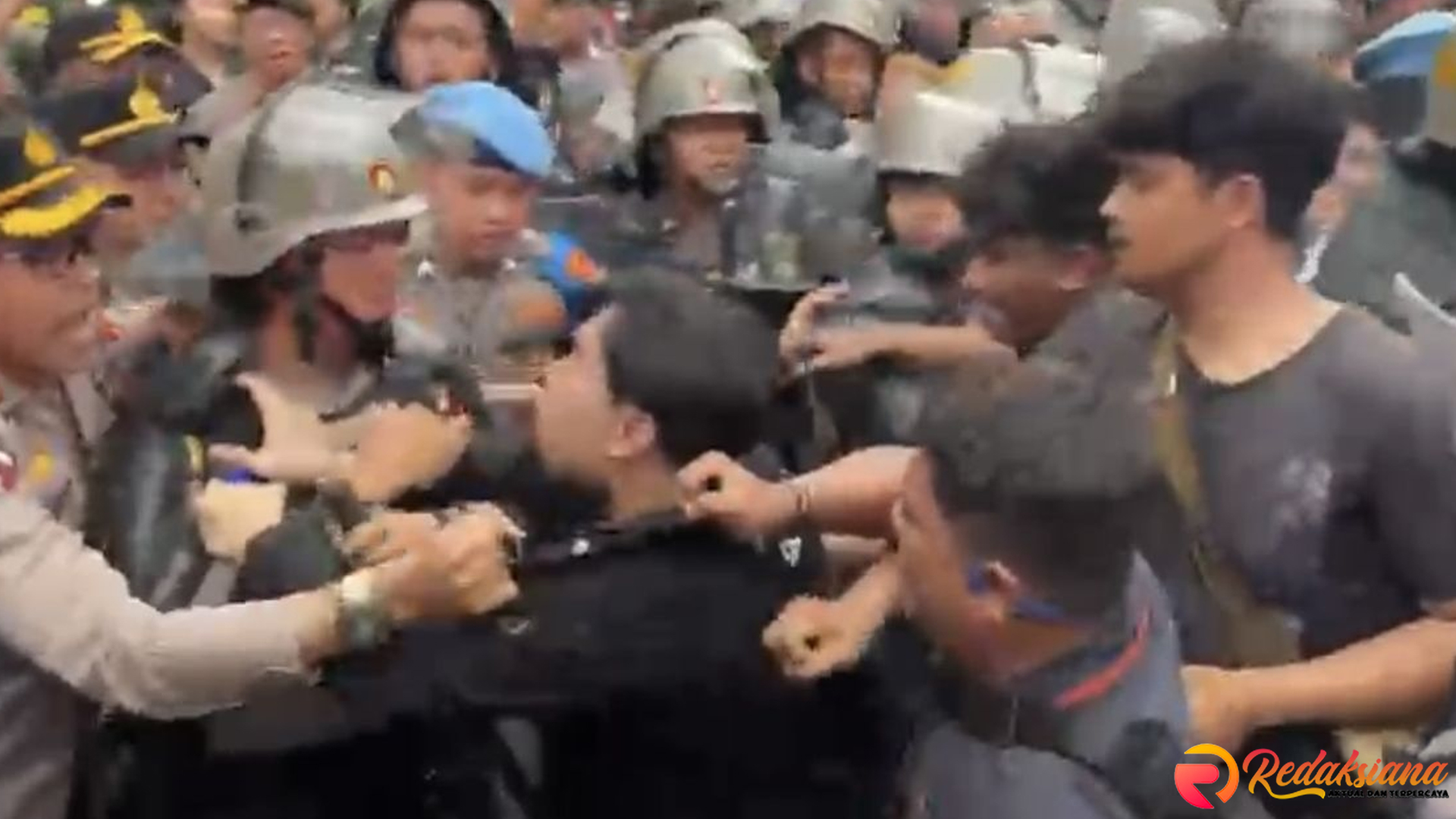 Demo Ricuh Balai Kota: Polisi Tangkap Lagi Mahasiswa Trisakti