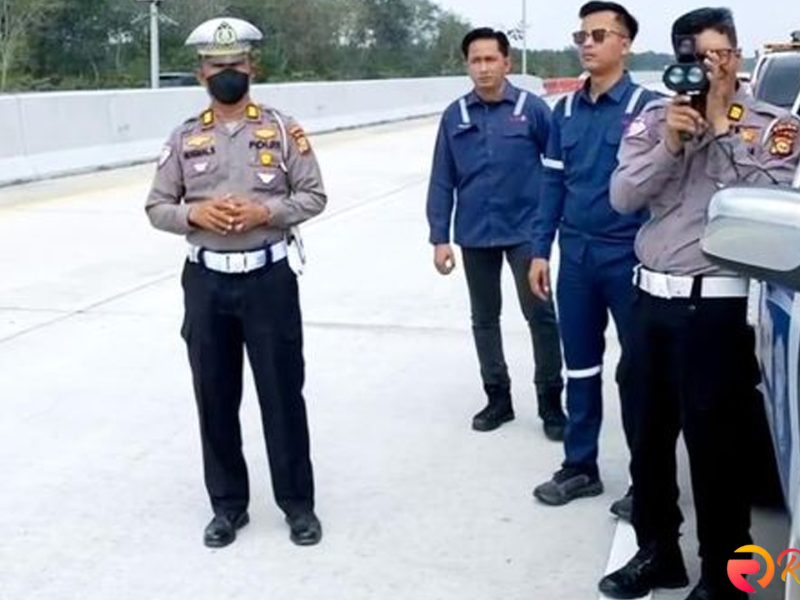 Ngebut di Tol Pekanbaru-Bangkinang, 8 Kendaraan Kena Tilang