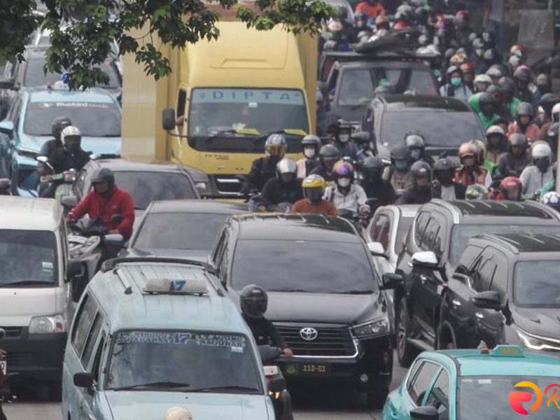 PKS & Pramono Kritik Proyek Galian Penyebab Macet Jakarta