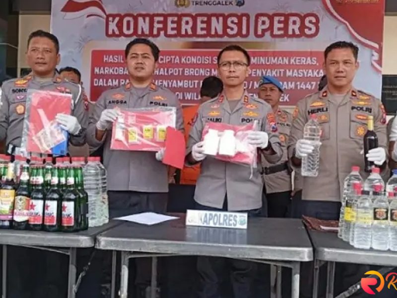 Trenggalek Siaga Malam 1 Suro, Polres Sita Ratusan Botol Miras