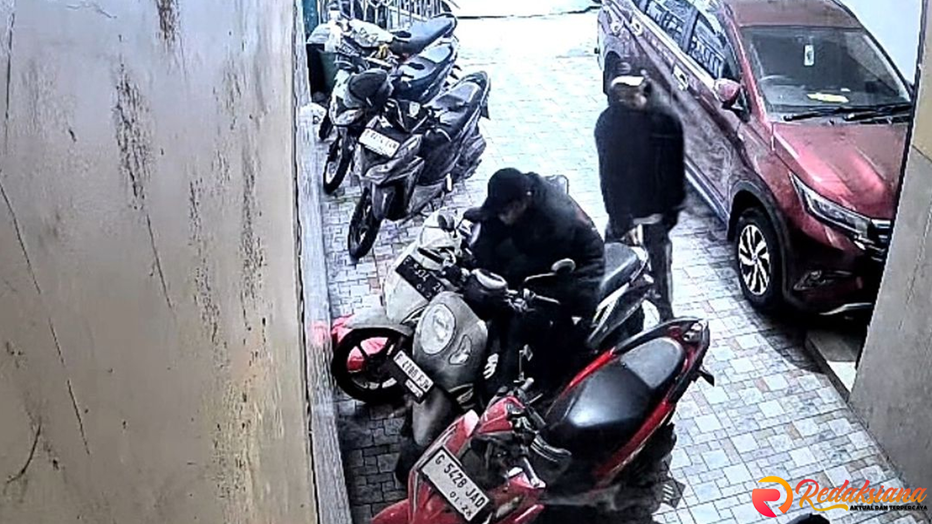 2 Motor Raib, Komplotan Maling Indekos Bekasi Bikin Warga Panik