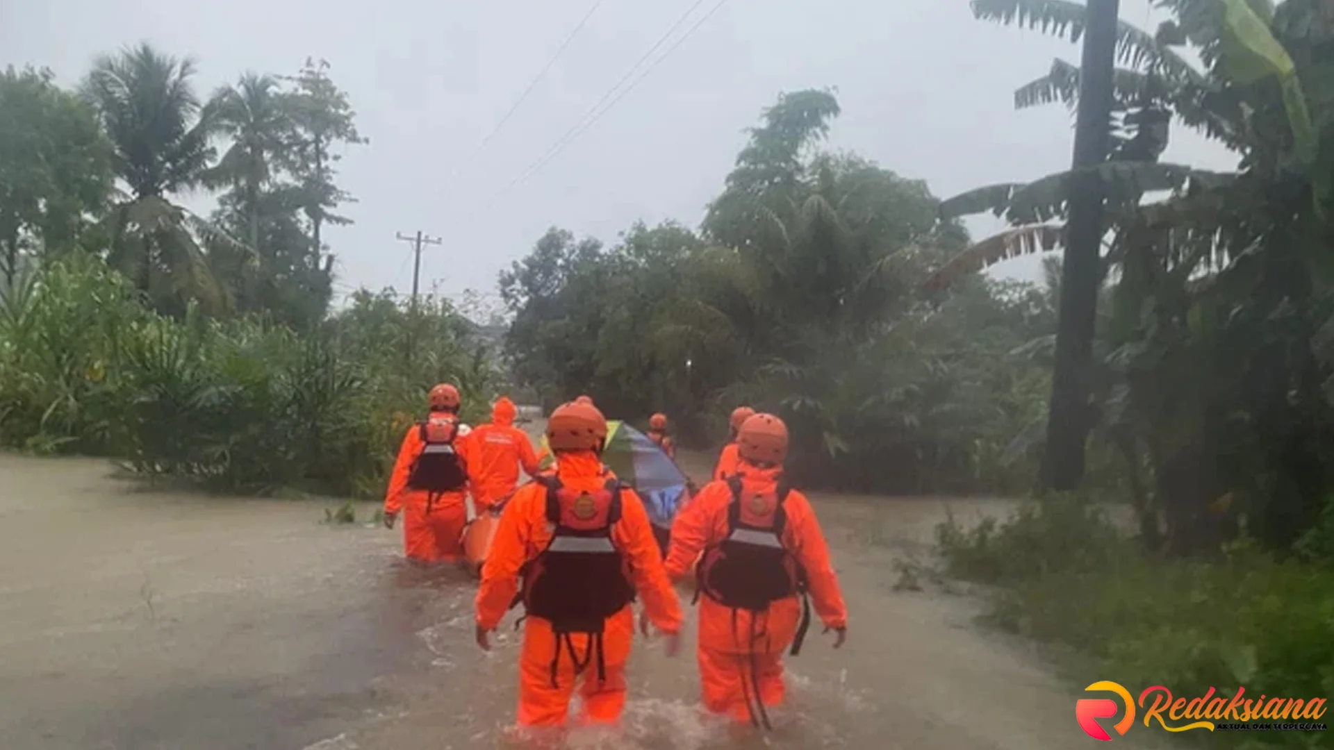 Tim SAR Tangani Tragedi Banjir Longsor di 3 Desa Sibolga-Tapteng