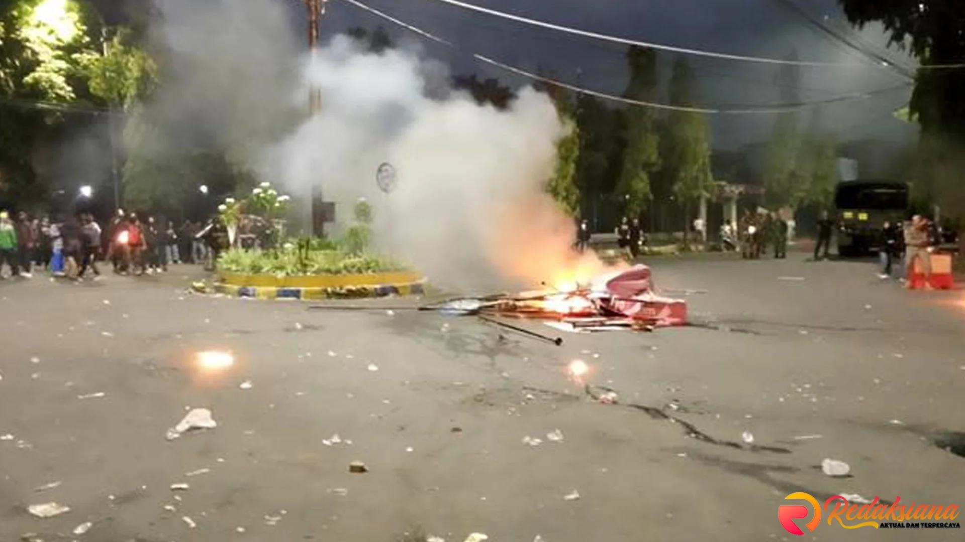 Unjuk Rasa di Jember: 7 Pelajar Dituntut Hukuman Penjara 4 Bulan